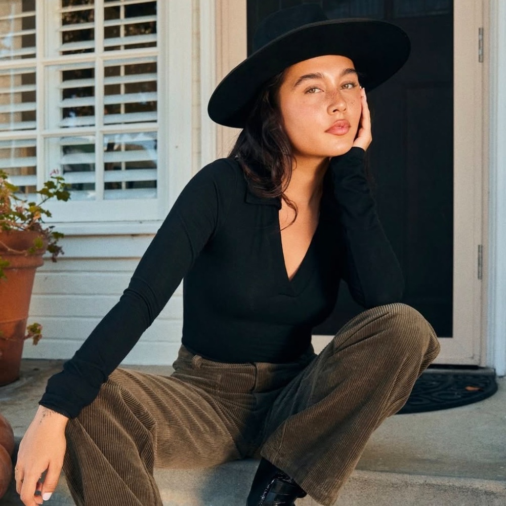 Backyard Roses Michelle Bodysuit - Picture 6 of 6